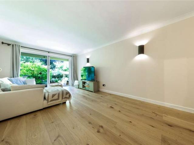 1 Bedroom Flat
