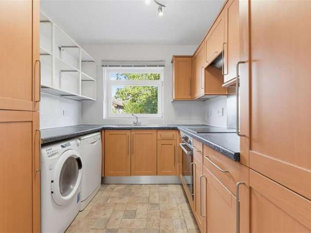 1 Bedroom Flat