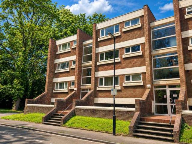 1 Bedroom Flat