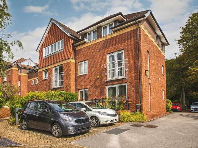 1 Bedroom Flat