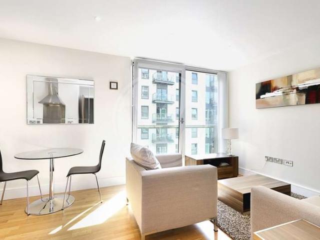 1 Bedroom Flat