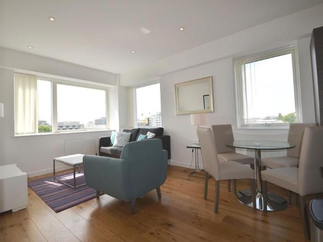 1 bedroom flat