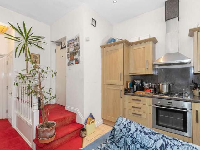 1 Bedroom Flat