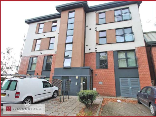 1 Bedroom Flat