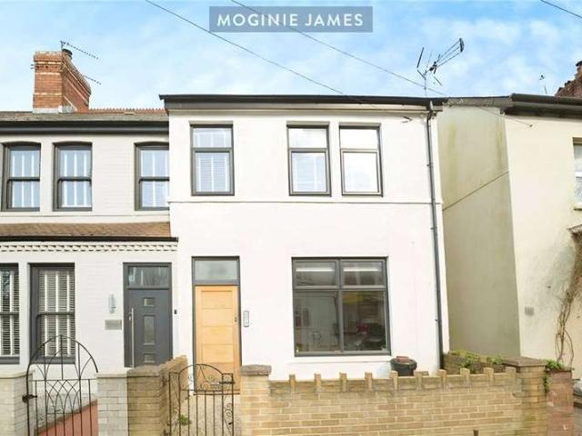 1 Bedroom Flat