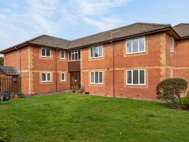 1 Bedroom Flat