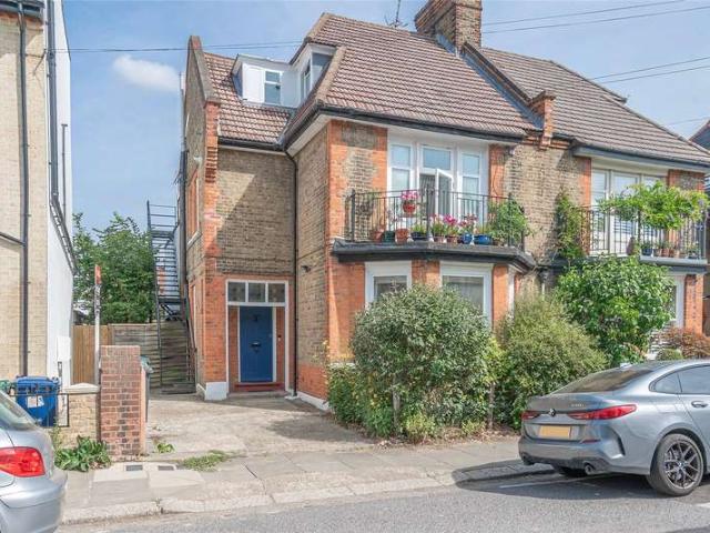 1 Bedroom Flat