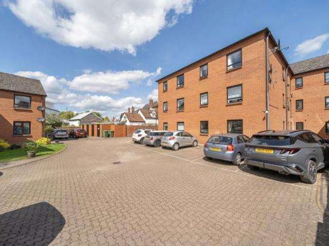 1 Bedroom Flat