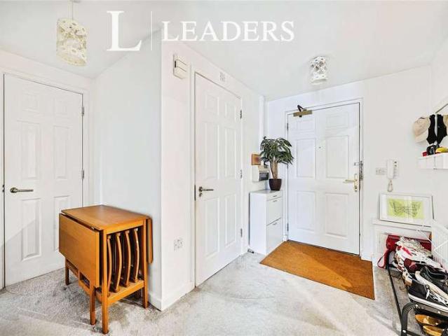 1 Bedroom Flat