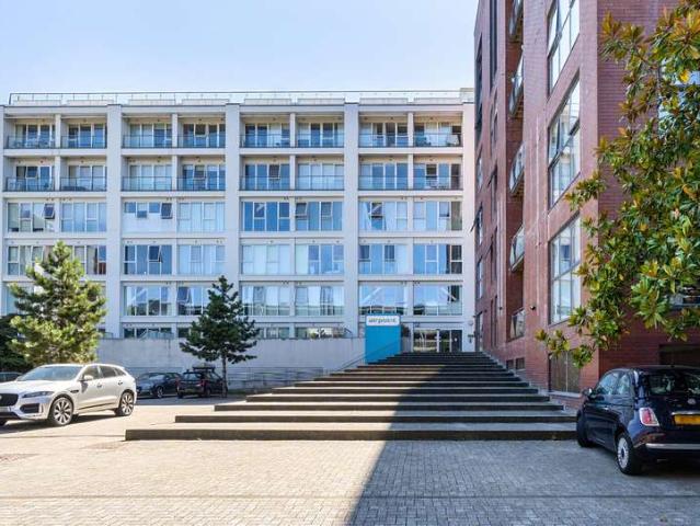 1 Bedroom Flat