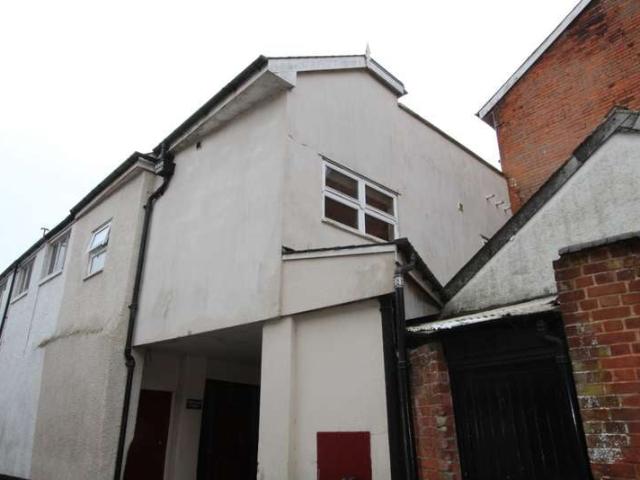 1 Bedroom Flat