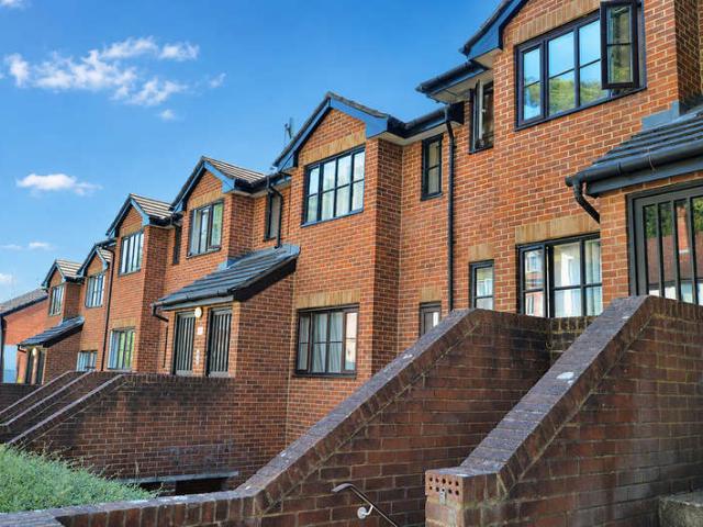 1 Bedroom Flat