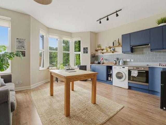 1 Bedroom Flat