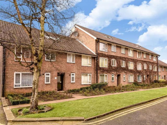 1 Bedroom Flat