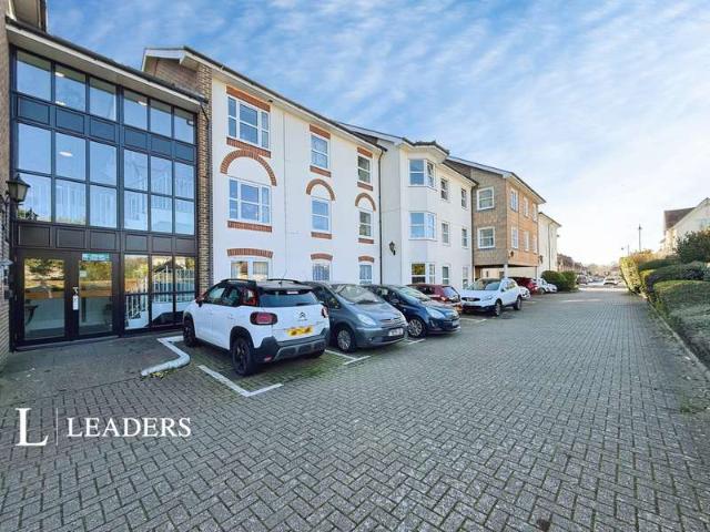 1 Bedroom Flat