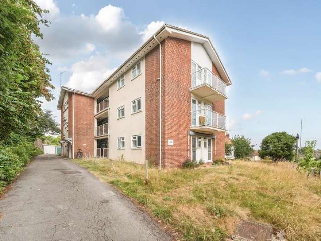 1 Bedroom Flat