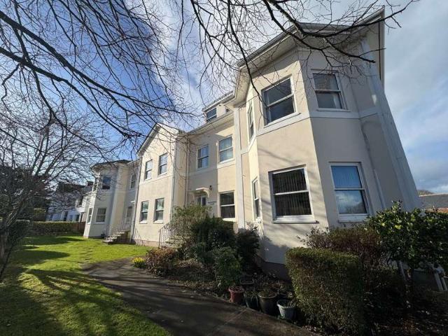 1 Bedroom Flat