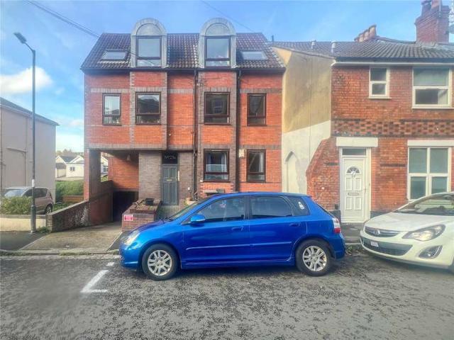 1 Bedroom Flat