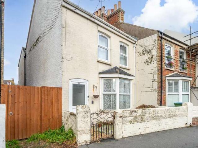 1 Bedroom Flat