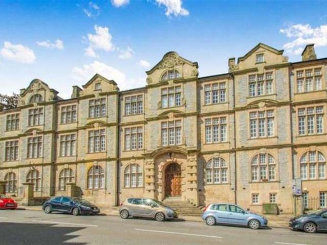 1 Bedroom Flat