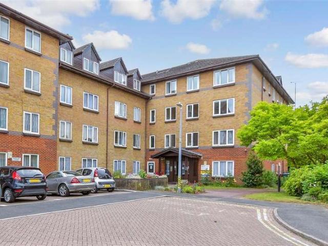 1 Bedroom Flat