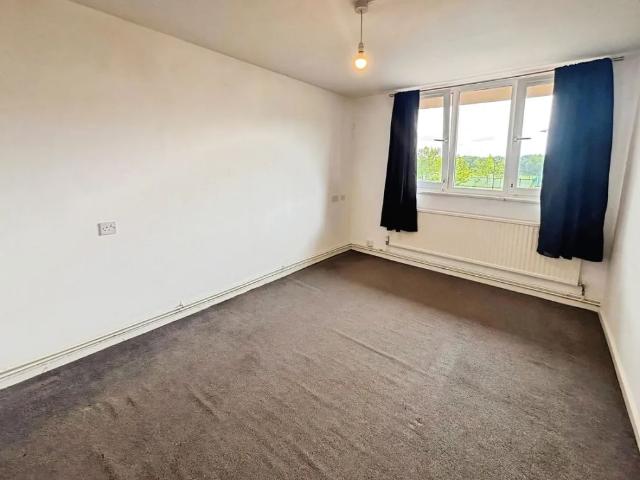 1 bedroom flat