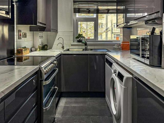 1 Bedroom Flat