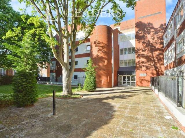 1 Bedroom Flat