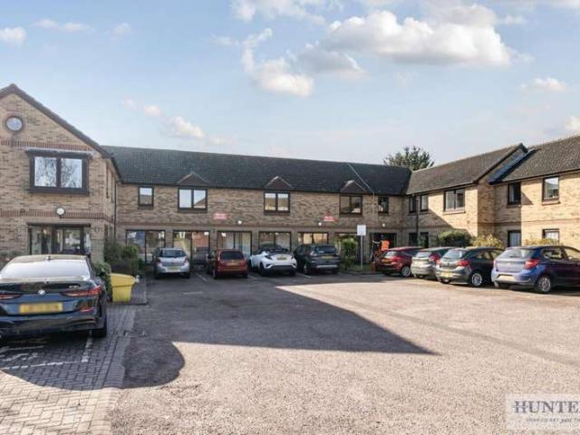 1 Bedroom Flat