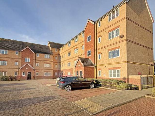 1 Bedroom Flat