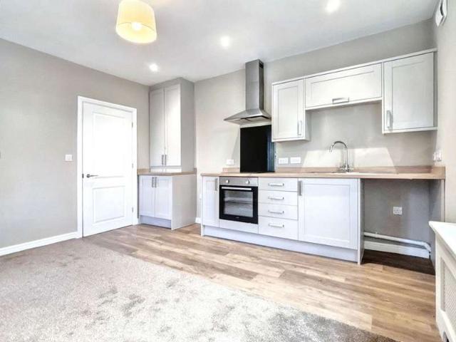 1 Bedroom Flat