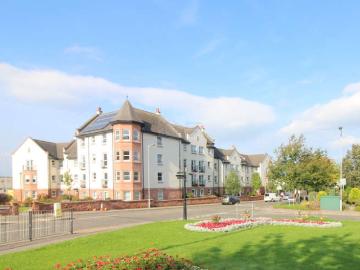 Forres, Moray county, Shetland - Garden