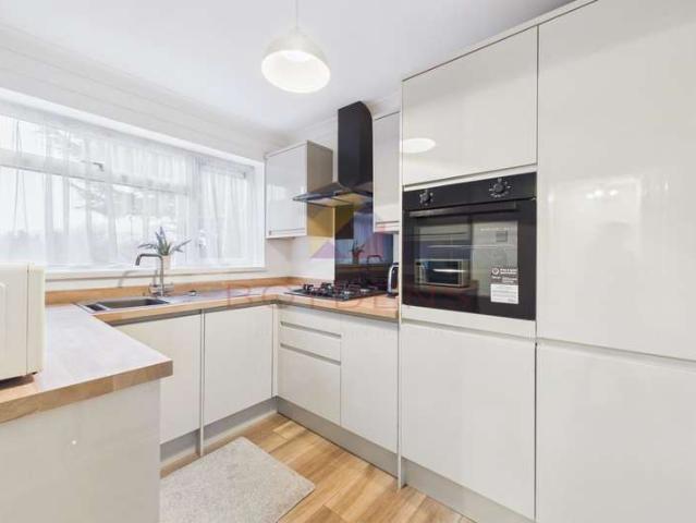 1 Bedroom Flat