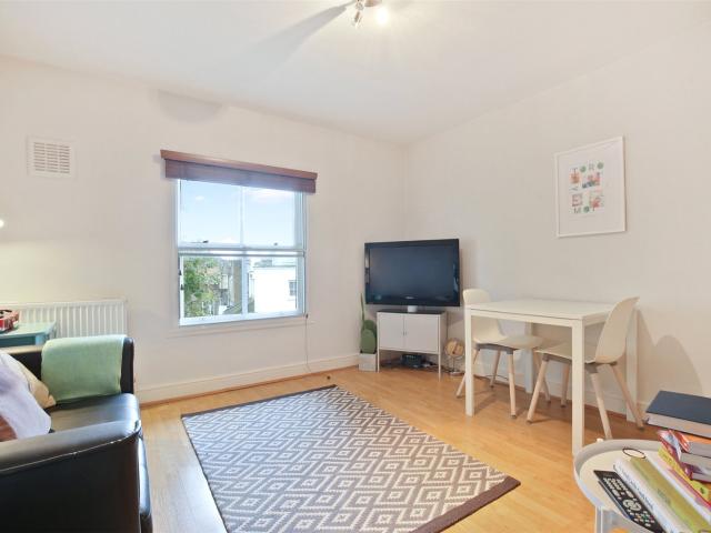 1 bedroom Flat