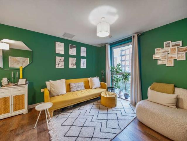 1 Bedroom Flat
