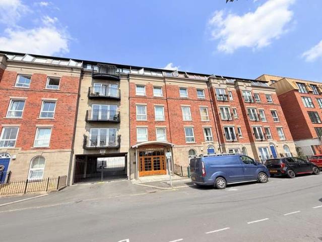 1 Bedroom Flat