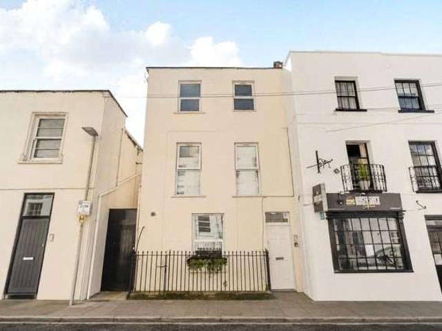 1 Bedroom Flat