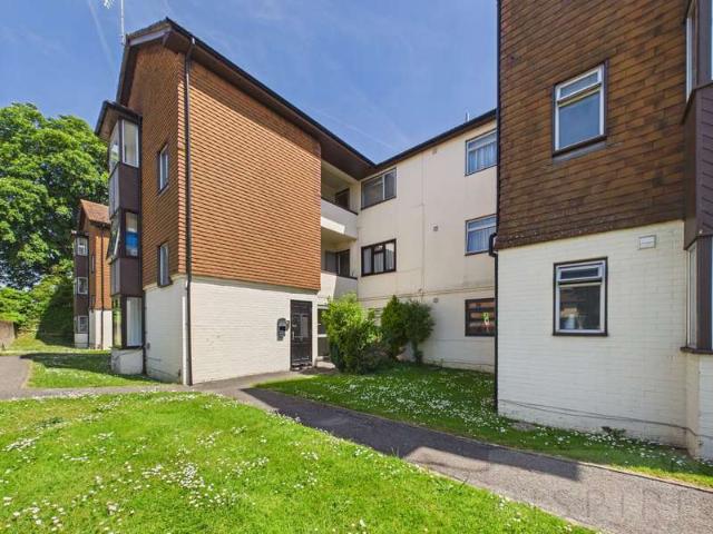 1 Bedroom Flat