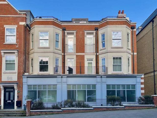 1 Bedroom Flat