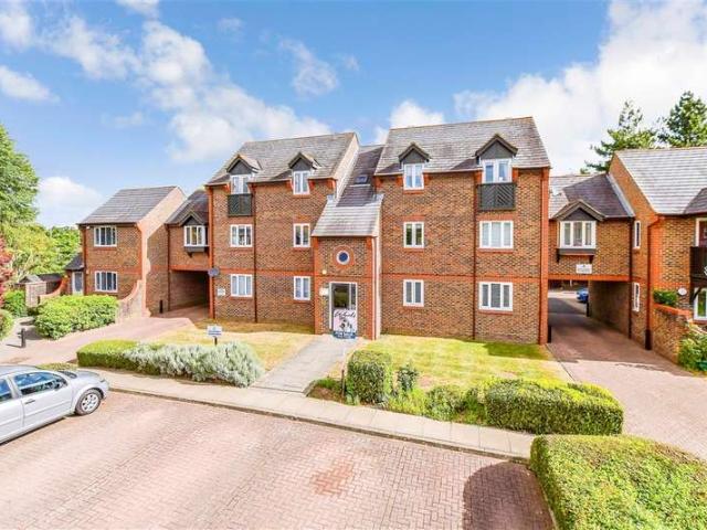 1 Bedroom Flat