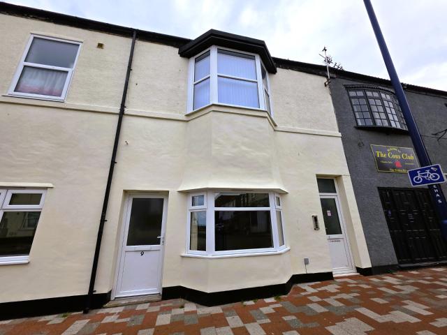 1 Bedroom Flat