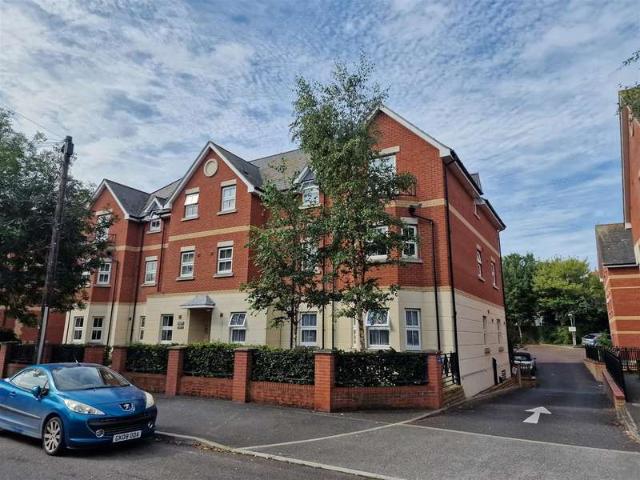 1 Bedroom Flat