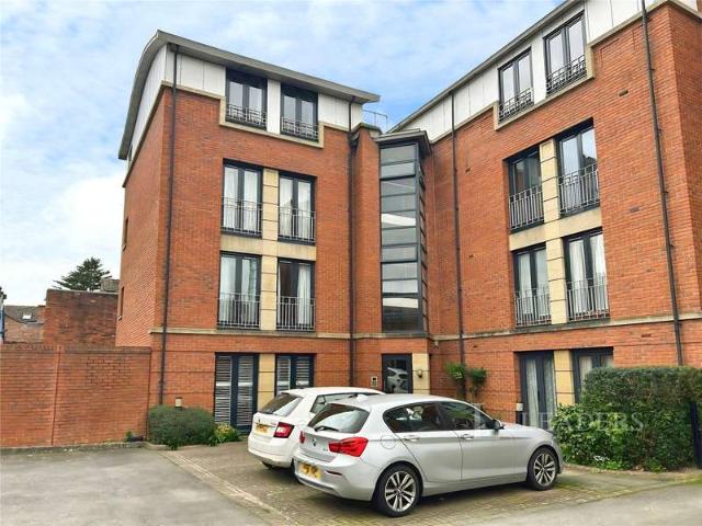 1 Bedroom Flat