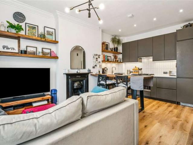1 Bedroom Flat