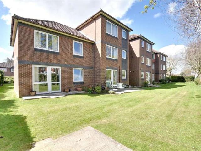 1 Bedroom Flat