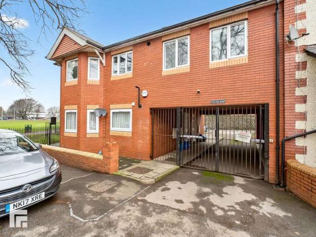 1 Bedroom Flat