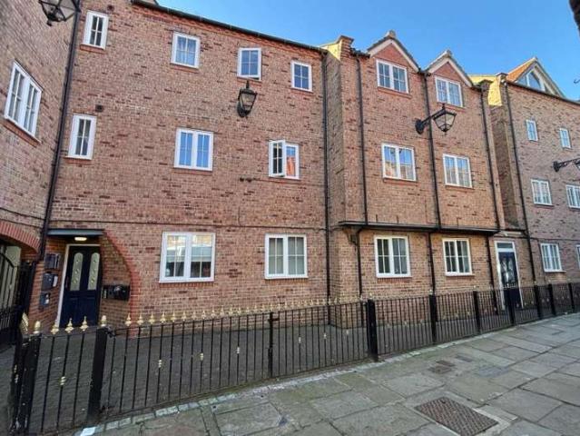 1 Bedroom Flat