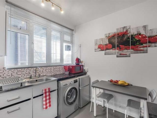 1 Bedroom Flat