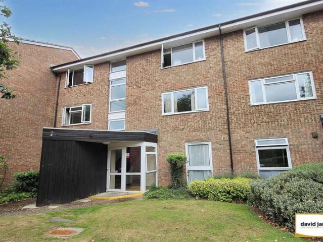 1 Bedroom Flat