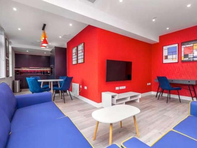 1 Bedroom Flat